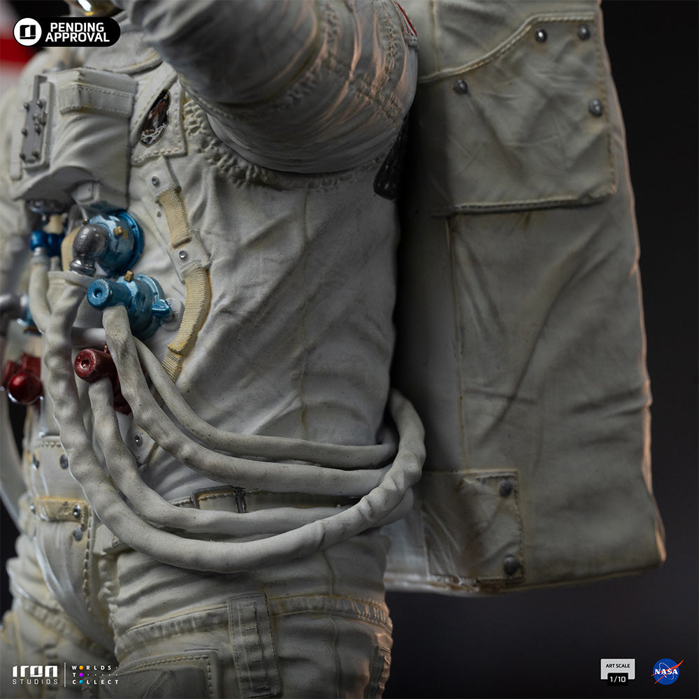 Iron Studios - Art Scale 1/10 - Apollo 11 - Astronaute Statue 23cm