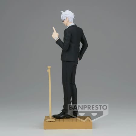 Jujutsu Kaisen - Diorama Figure - Satoru Gojo (Suit Ver.) Statue 15cm