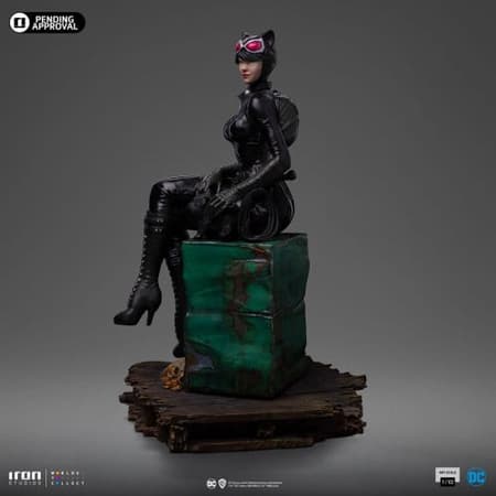 Iron Studios - Arts Scale 1/10 - DC Comics - Gotham City Sirens - Catwoman Statue 20cm