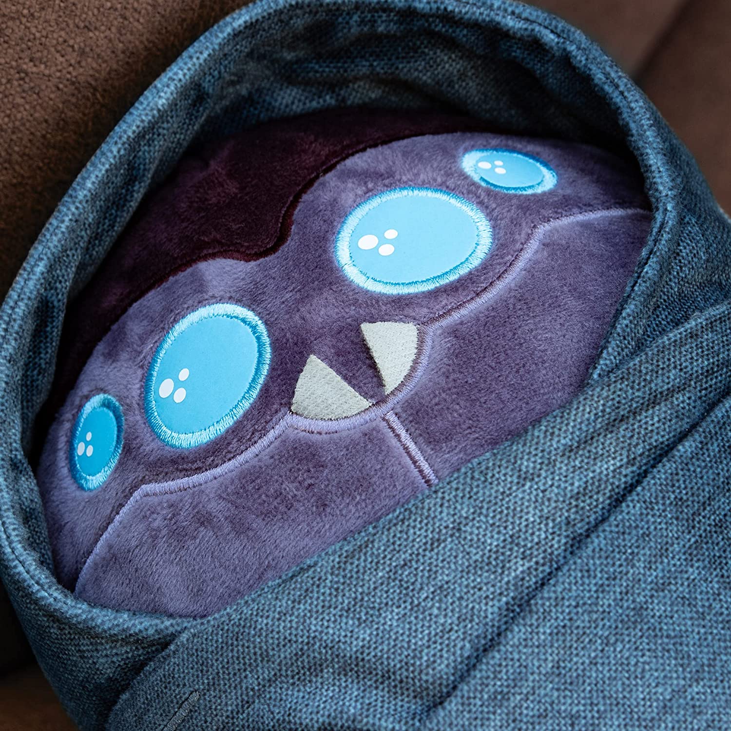 Destiny - Peluche officielle de Bébé Déchu