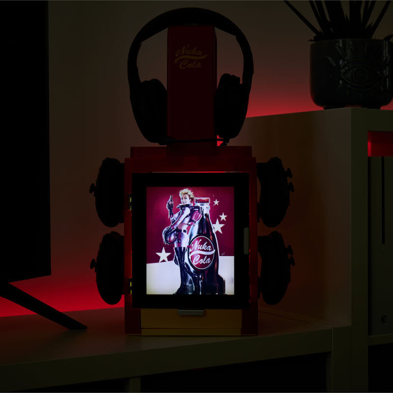 Numskull - Fallout - Meuble de rangement lumineux inspiré de Nuka Cola pour 4 manettes - 10 jeux - 1 casque